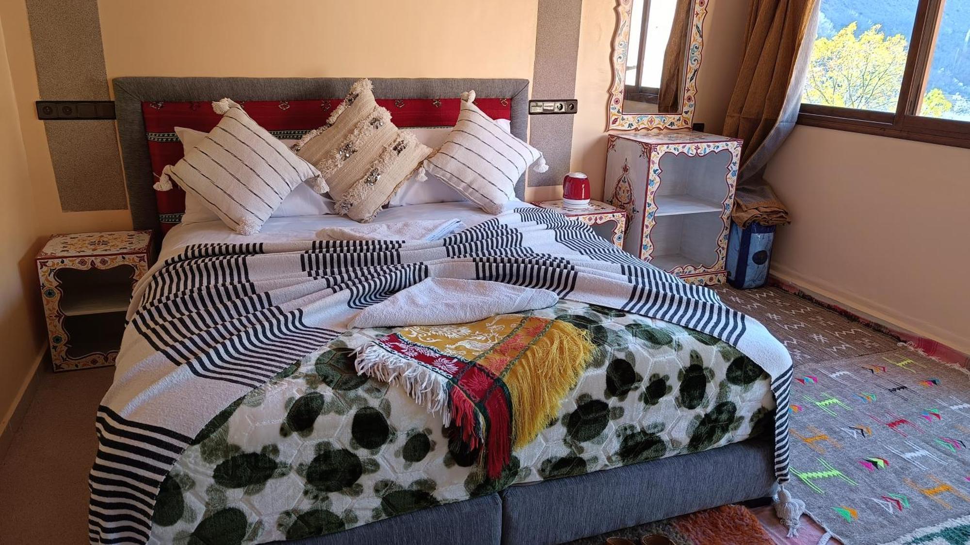 Riad Otos Views Имлиль Номер фото